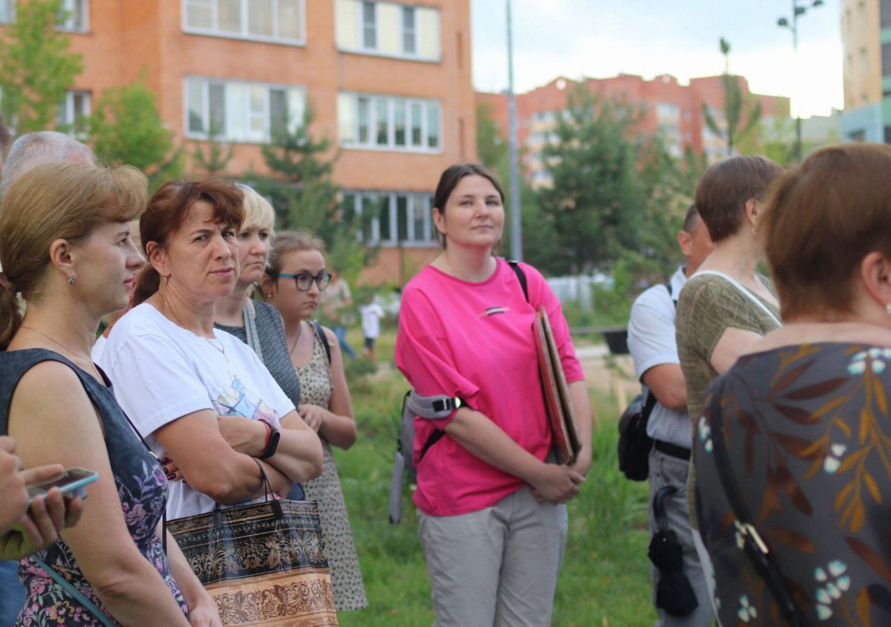 Глава городского округа Фрязино Дмитрий Воробьев провел встречу с жителями дома №18 по улице Комсомольской
