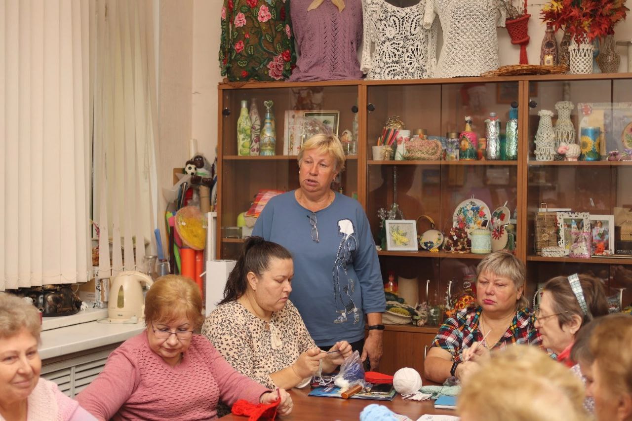 Первый заместитель главы администрации Нодар Бощеван встретился с участниками клуба «Активное долголетие»