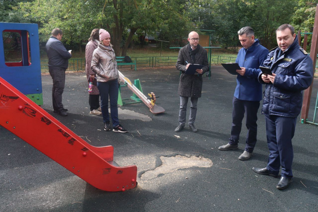 Комиссионная выездная проверка состояния дворовых территорий