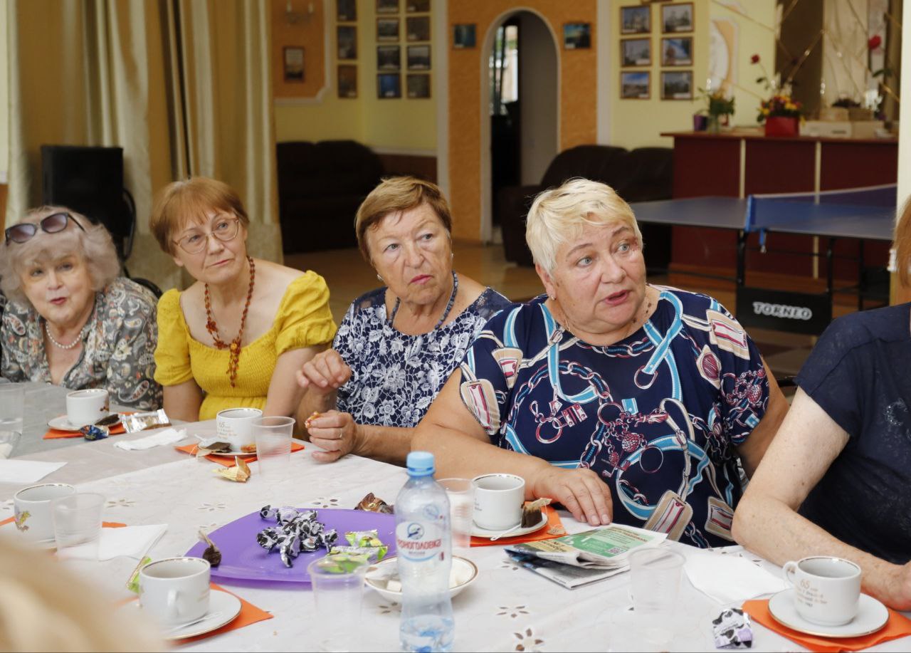 Глава городского округа Фрязино Дмитрий Воробьев встретился с сотрудниками учреждений культуры и участниками клуба «Активное долголетие»