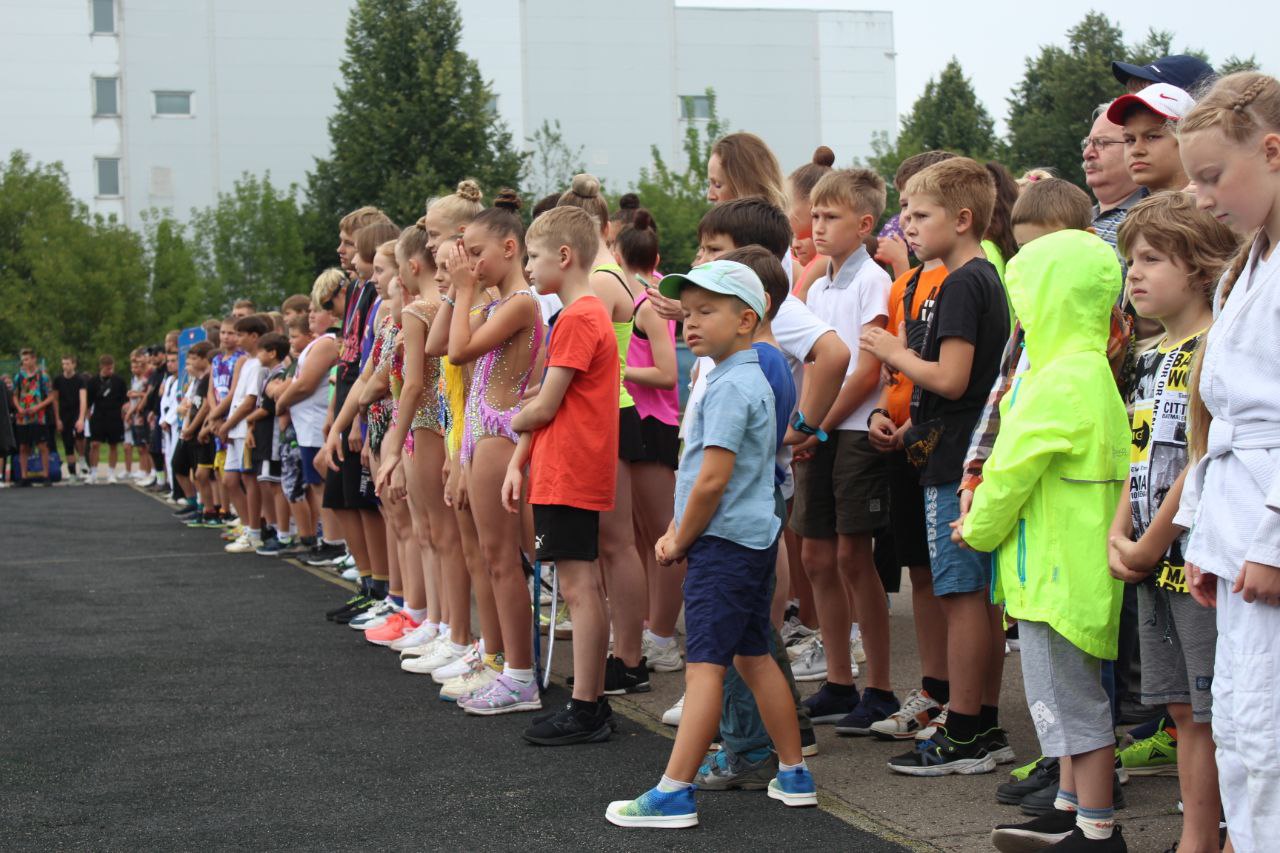 Спортсмены Фрязино и гости из соседних муниципалитетов отпраздновали День физкультурника в «Олимпе»