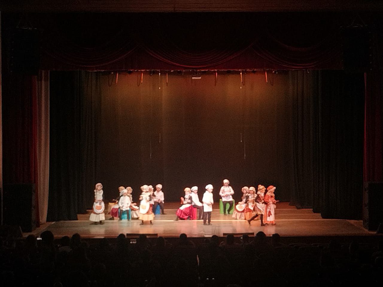 18 февраля дворец культуры «Исток» принимал Московский областной фестиваль-конкурс детских коллективов «Театральный Олимп»