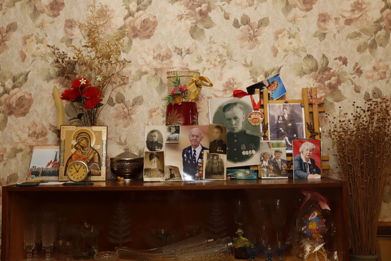 Глава городского округа Фрязино и руководитель фракции «Единая Россия» побывали в гостях у Тимофеевых Александра Филипповича и Евгении Николаевны