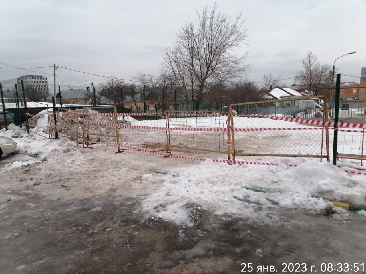 Проверка хода работ по устранению аварии на коллекторе в районе проспекта Мира