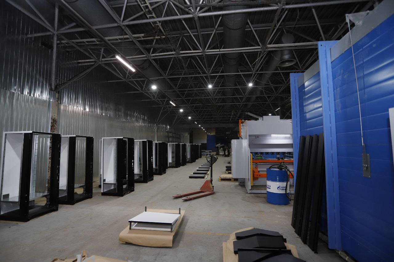 По поручению главы городского округа Фрязино Дмитрия Воробьева его заместитель Наталия Князева и руководитель центра «Мой бизнес» посетили фрязинскую компанию ООО «ПК РСКИТ»