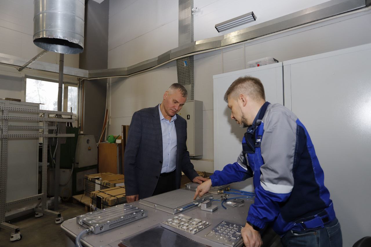 Глава городского округа Фрязино Дмитрий Воробьев встретился с руководством и сотрудниками фрязинского Производственно-технического центра «Вектор»