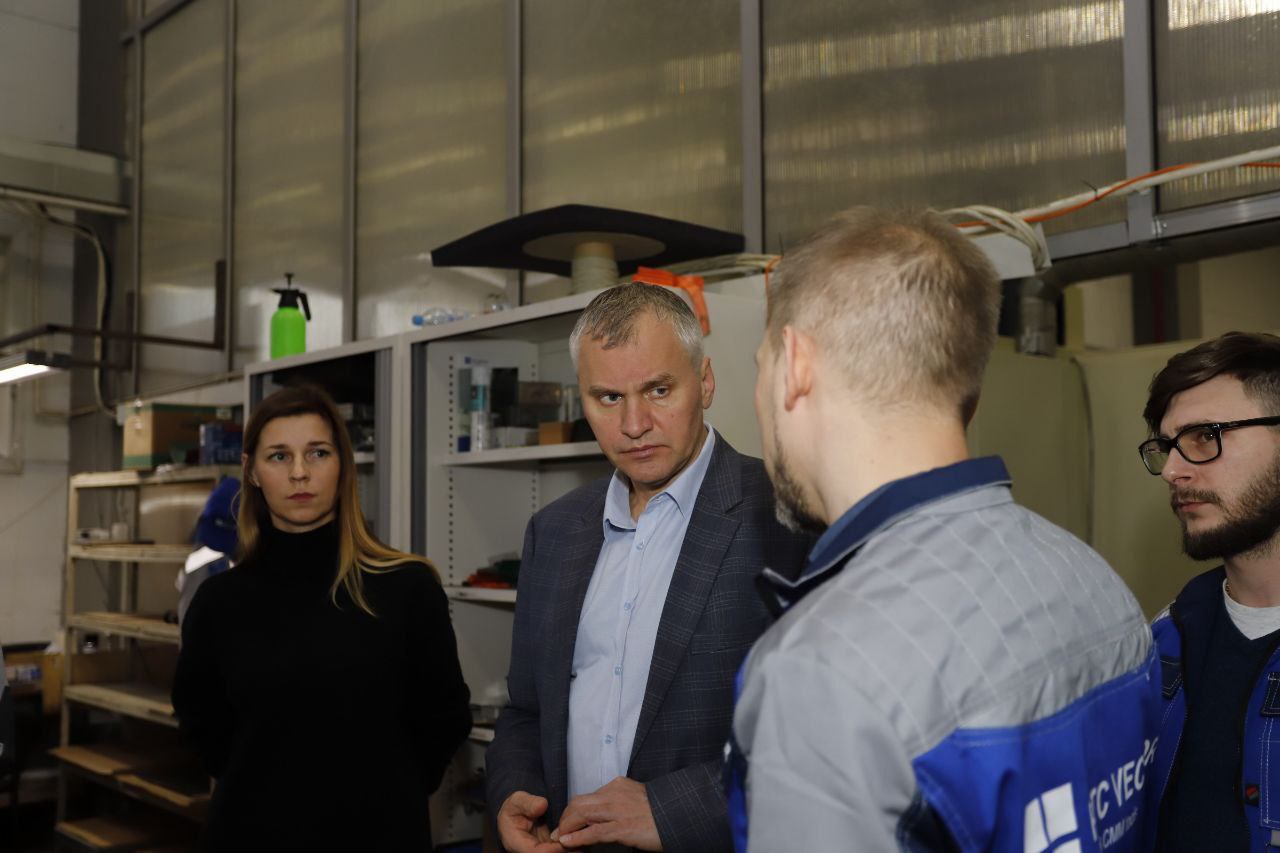 Глава городского округа Фрязино Дмитрий Воробьев встретился с руководством и сотрудниками фрязинского Производственно-технического центра «Вектор»