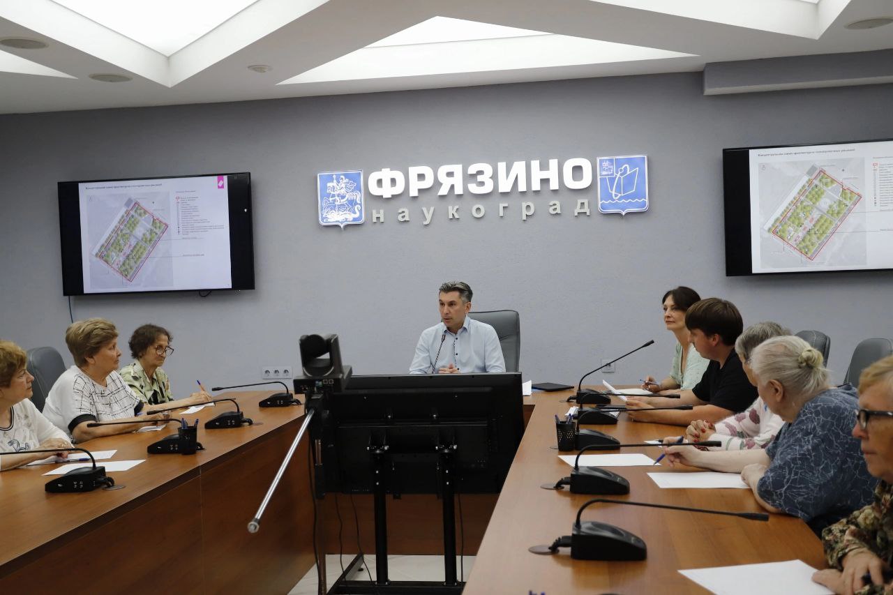 Первый заместитель главы городского округа Фрязино Нодар Бощеван встретился со старшими по домам