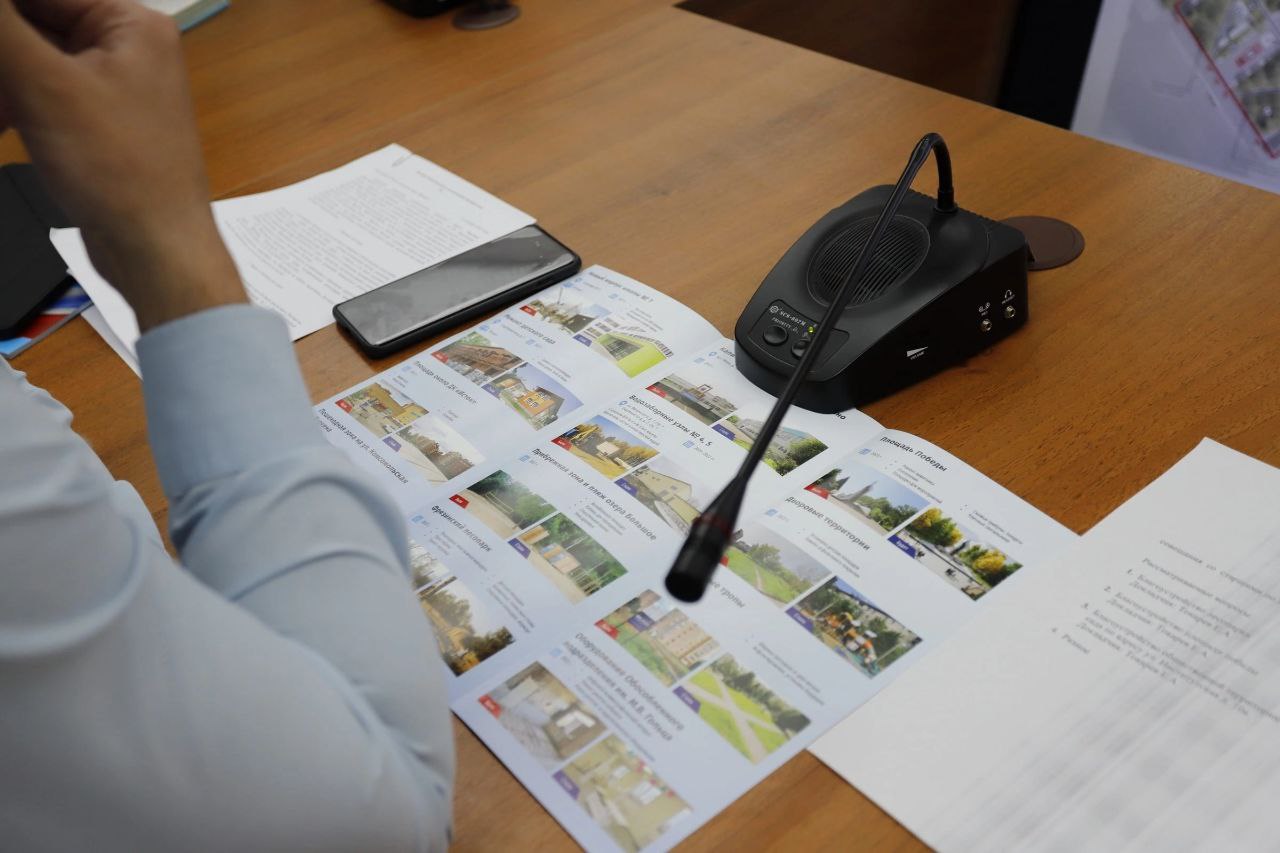 Первый заместитель главы городского округа Фрязино Нодар Бощеван встретился со старшими по домам