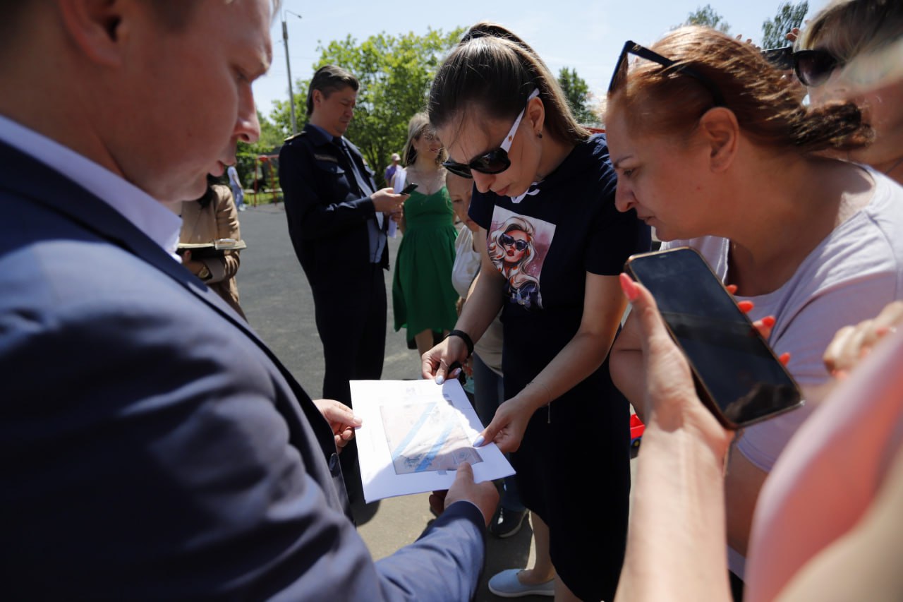 Проверка территории дворов на Окружном проезде