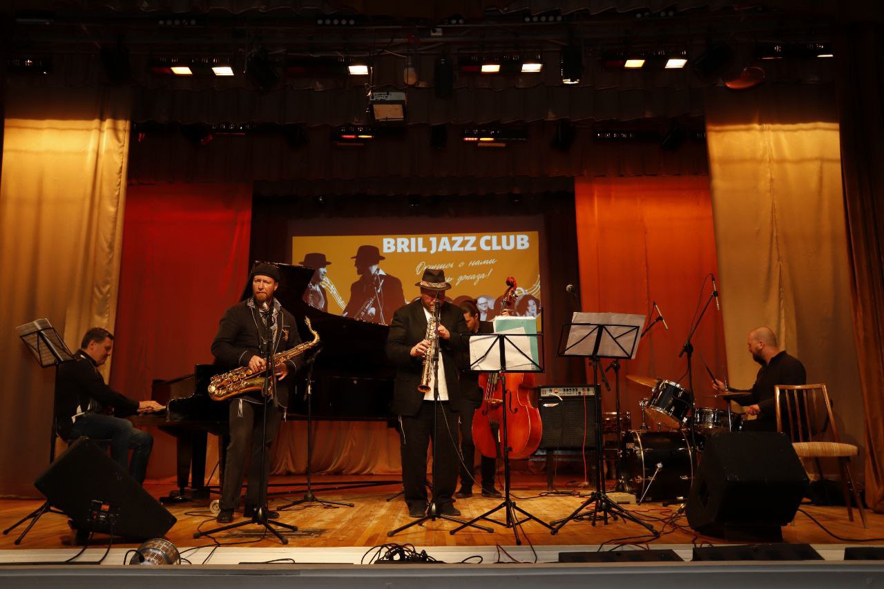 Вечер джаза прошел в центре культуры и досуга «Факел»