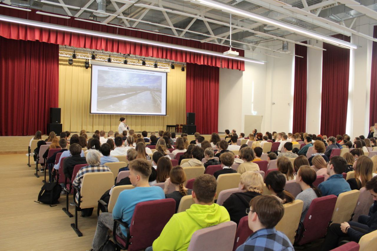 Лекции на тему «О надлежащем использовании внутридомовых и общегородских сетей водоотведения жителями города, с целью недопущения аварии на канализационных сетях»