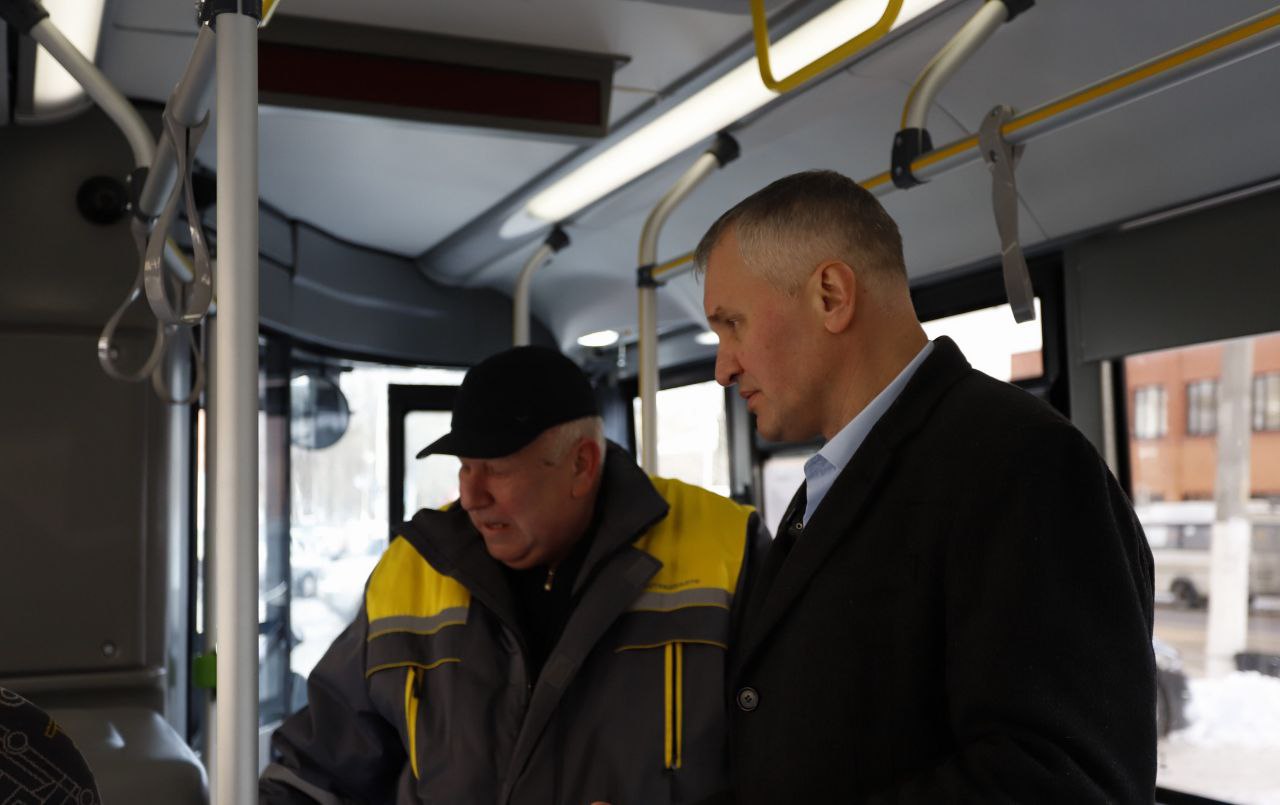 Глава городского округа Фрязино Дмитрий Воробьев проверил выход на линию нового автобуса маршрута №14