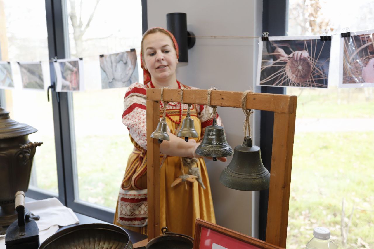 Народными гуляниями отпраздновали День народного единства во Фрязино 👨👩👦