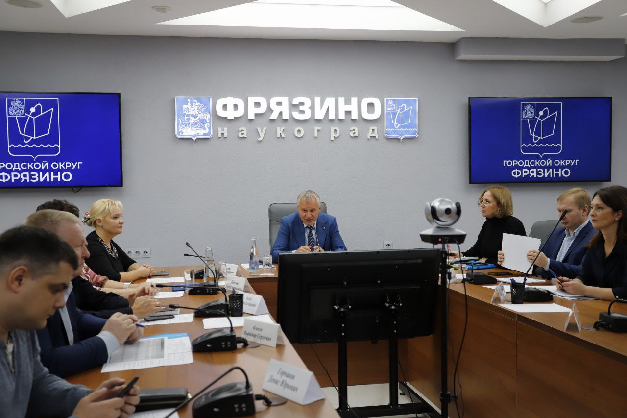 Подвели итоги работ по благоустройству городских территорий в ходе еженедельного оперативного совещания