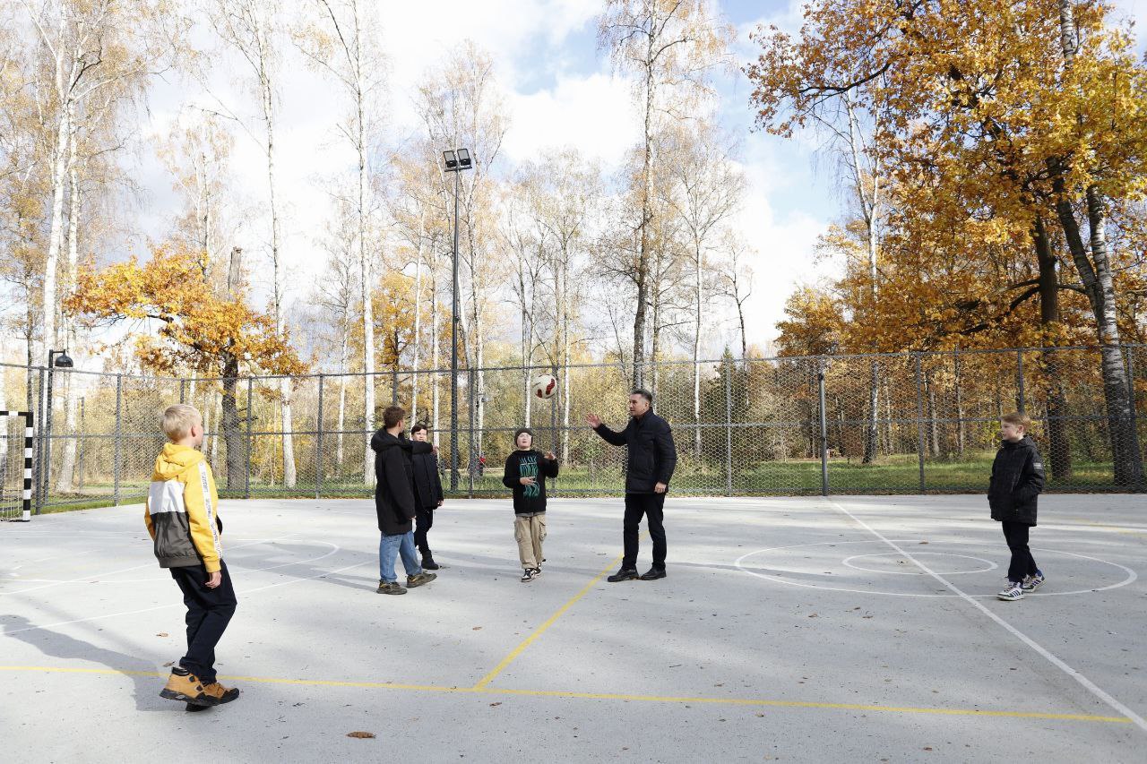 Встреча с жителями, активистами и спортсменами в Фрязинском лесопарке