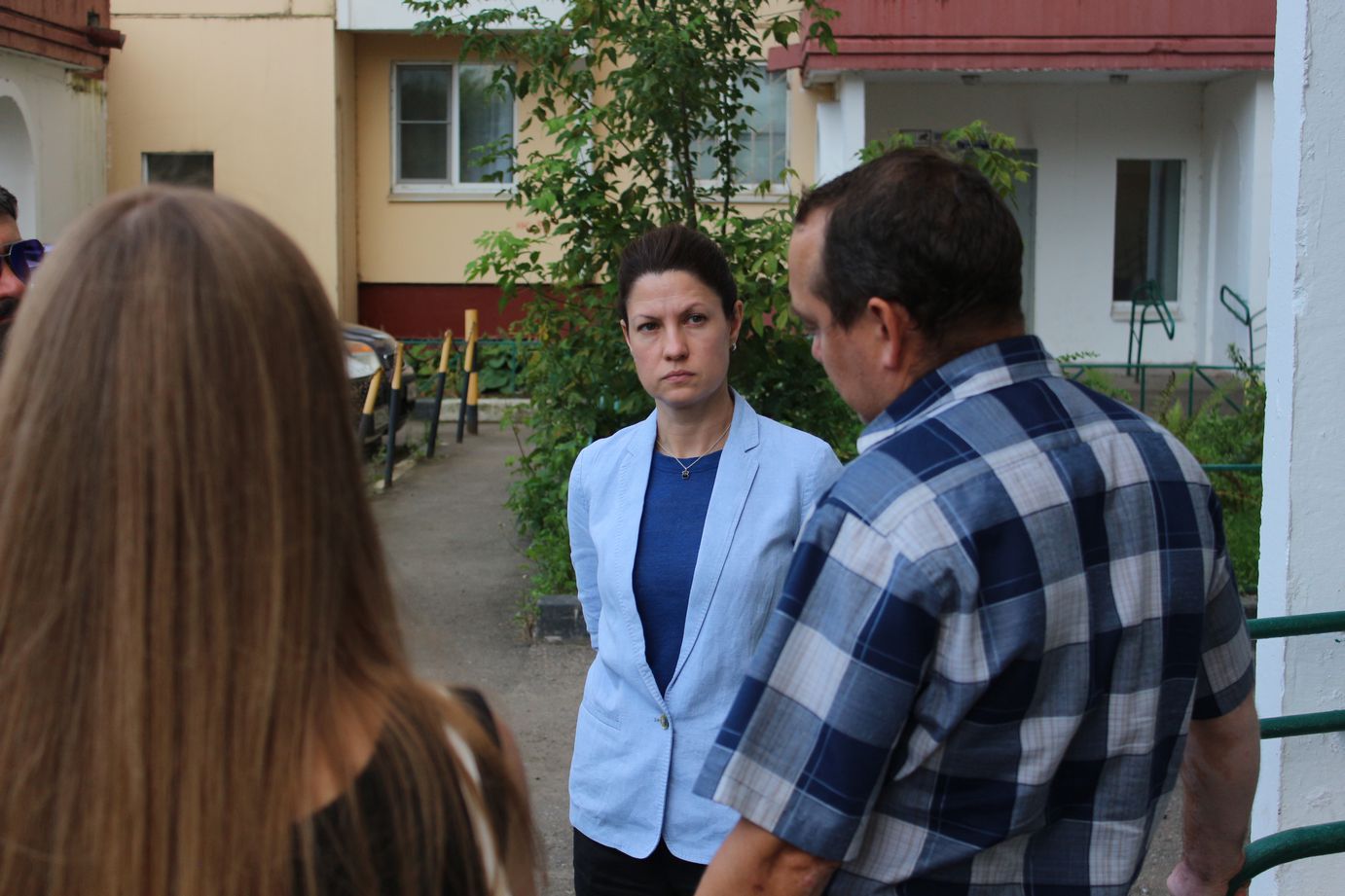 Заместитель главы городского округа Фрязино Наталья Силаева проверила готовность к зиме дома 2 по ул. Горького