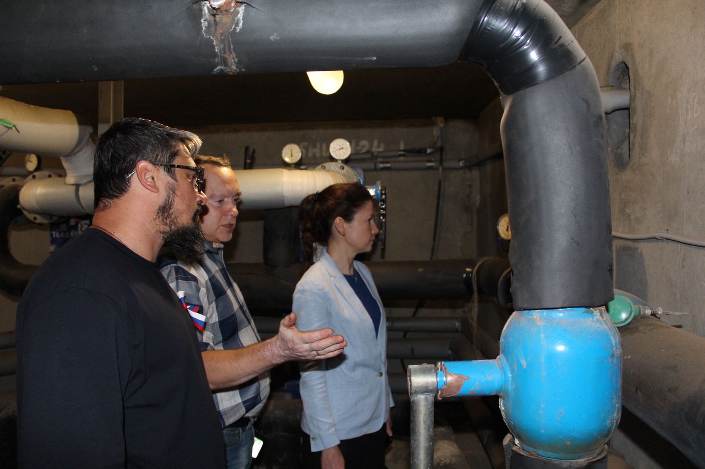 Заместитель главы городского округа Фрязино Наталья Силаева проверила готовность к зиме дома 2 по ул. Горького