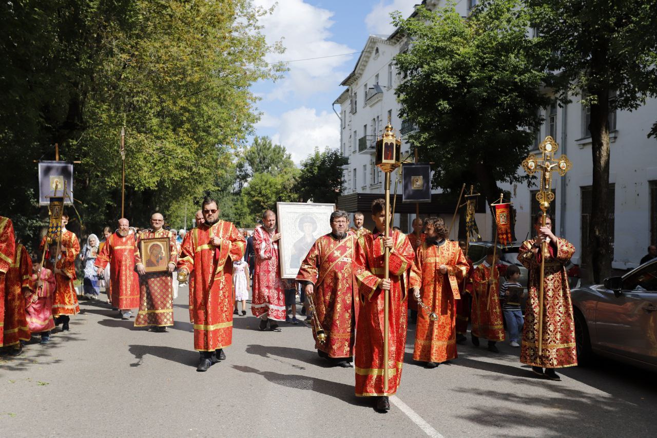 Глава городского округа Фрязино Дмитрий Воробьев принял участие в Крестном Ходе в честь празднования Дня памяти святого Пантелеймона