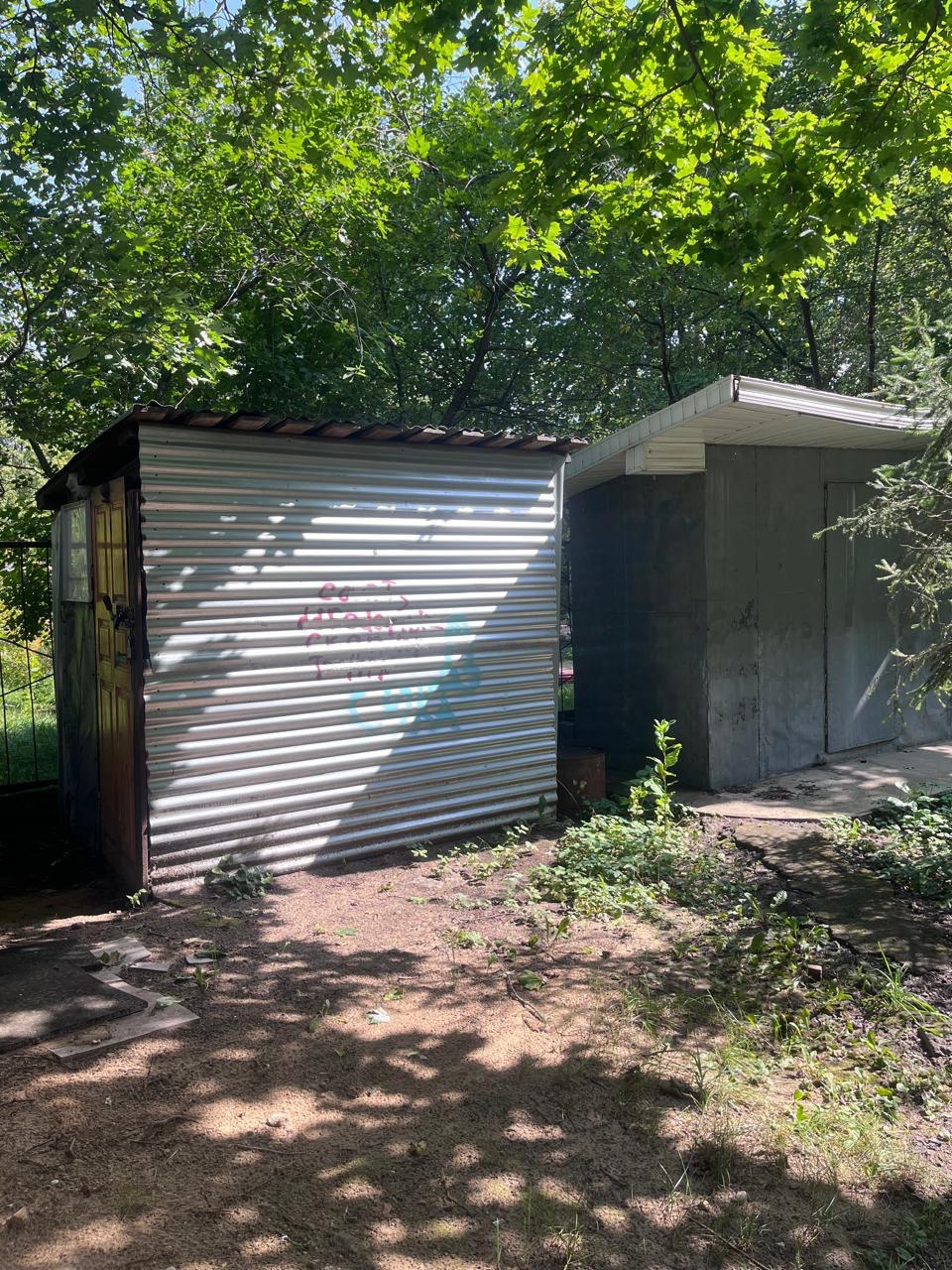 Заместитель главы городского округа Фрязино Наталия Князева вместе с жителями проверила готовность к наступающим холодам дома 2А по улице Попова