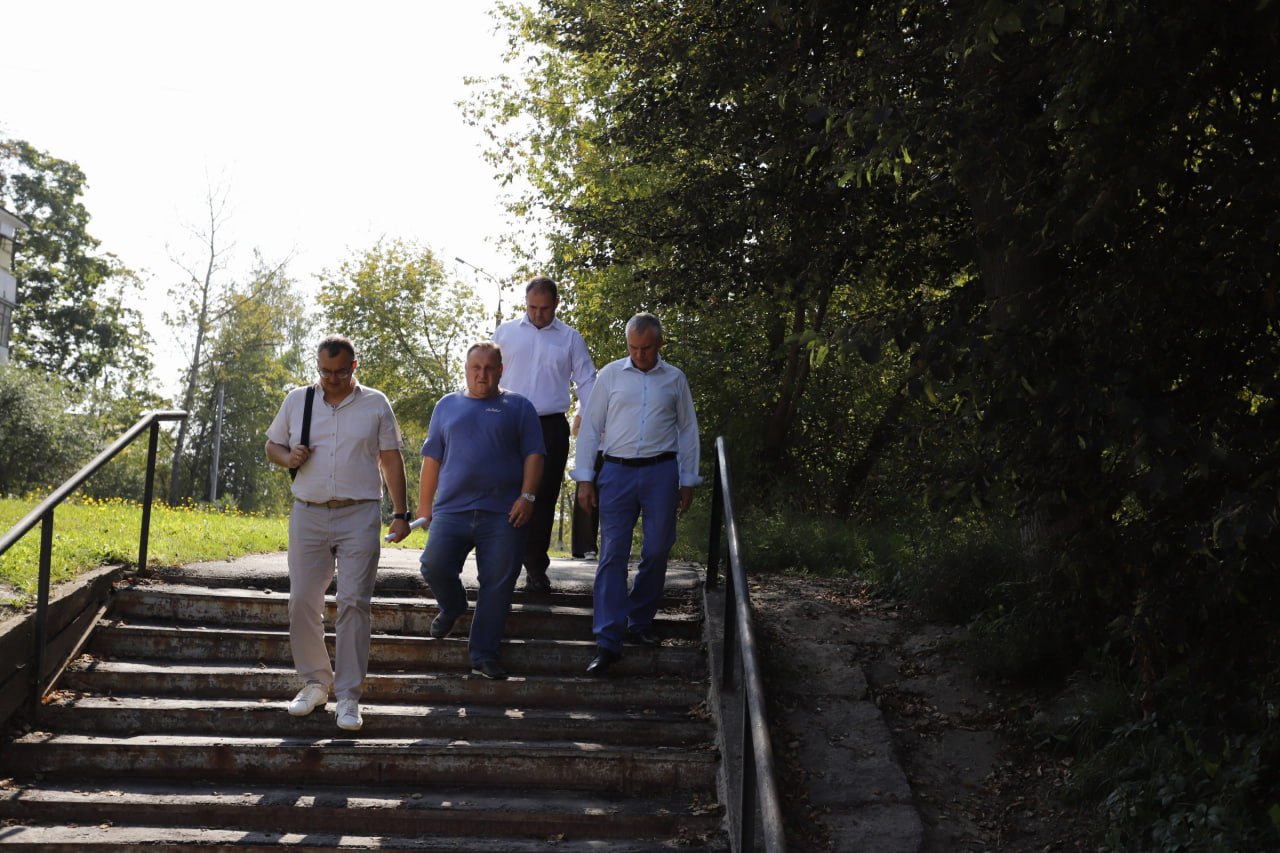 Глава городского округа Фрязино Дмитрий Воробьев проверил качество содержания городских территорий