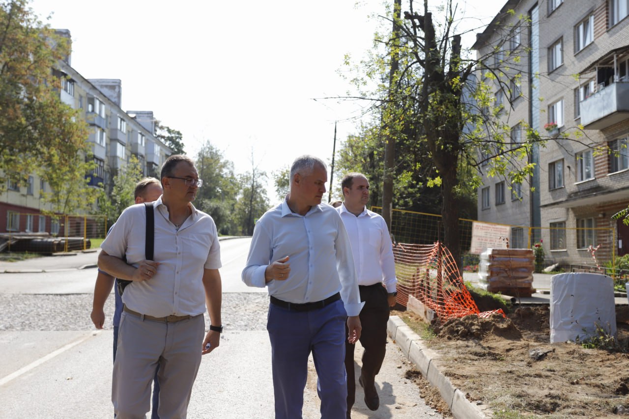 Глава городского округа Фрязино Дмитрий Воробьев проверил качество содержания городских территорий