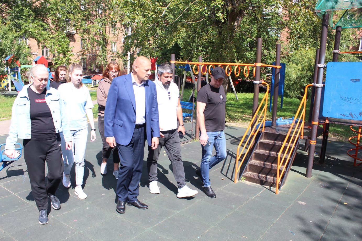 Встреча с жителями дома №17 по улице Вокзальная