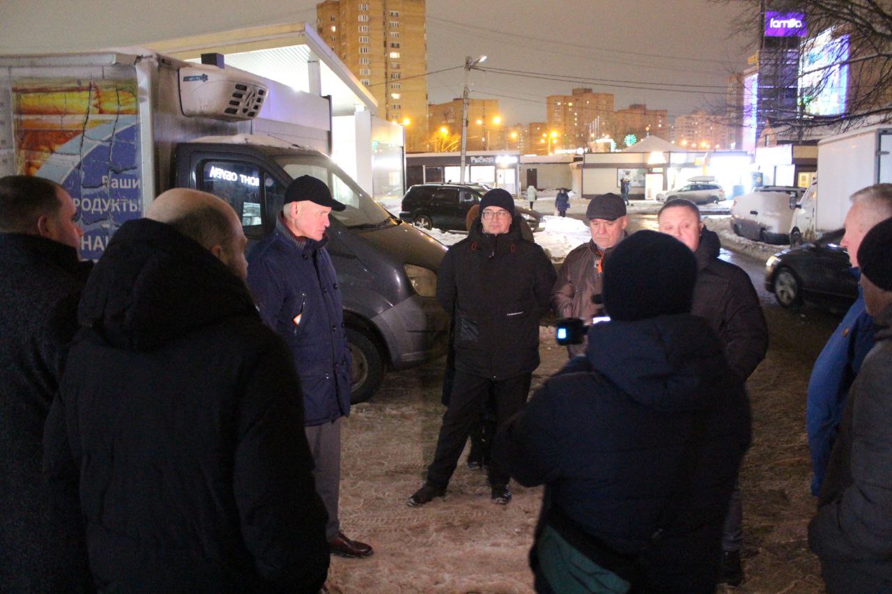 Глава городского округа Фрязино Дмитрий Воробьев встретился с жительницей дома №4 по улице 60 лет СССР