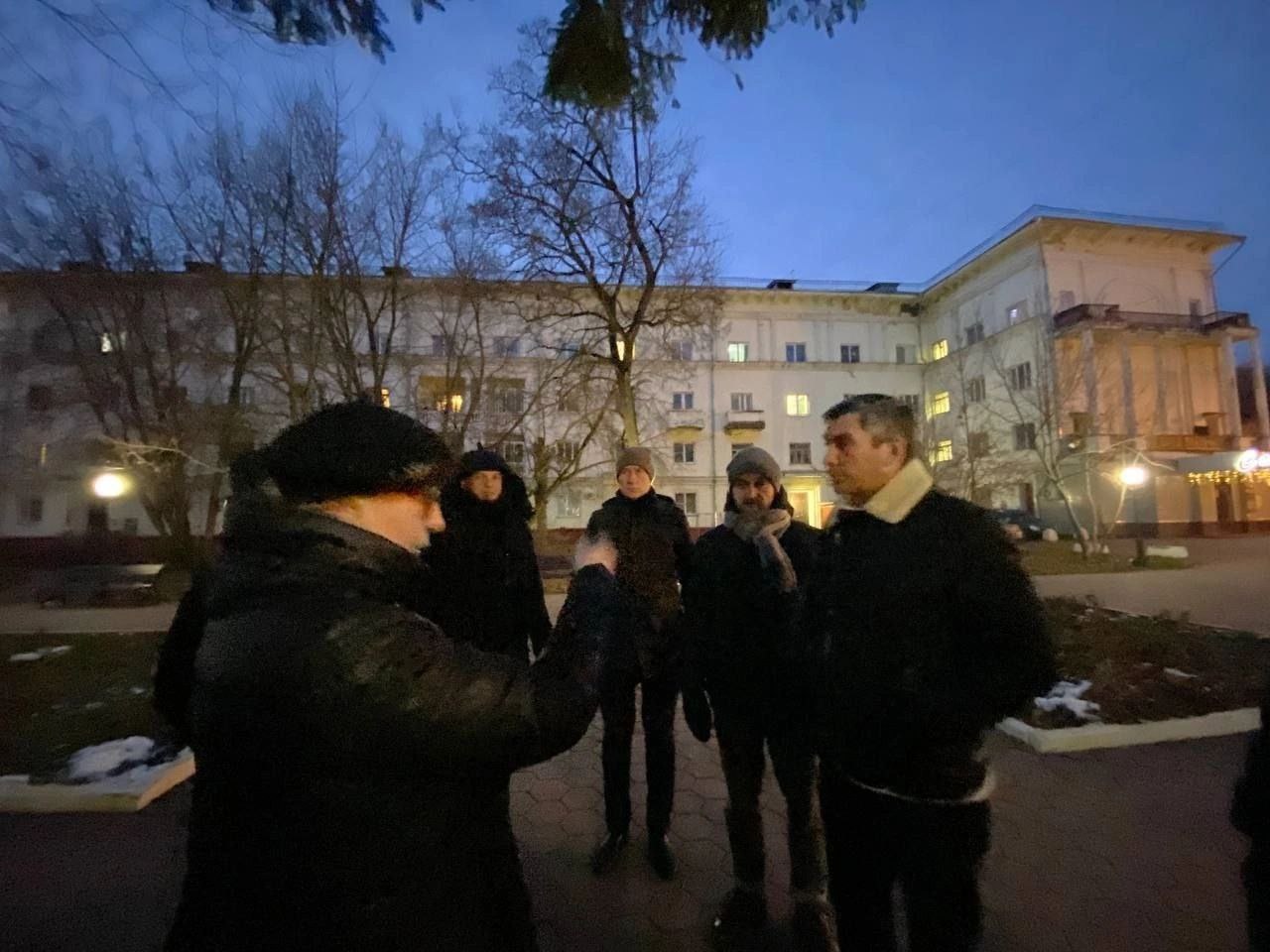 Первый заместитель главы городского округа Фрязино Нодар Бощеван встретился с жителями домов 3 и 4 по улице Московская