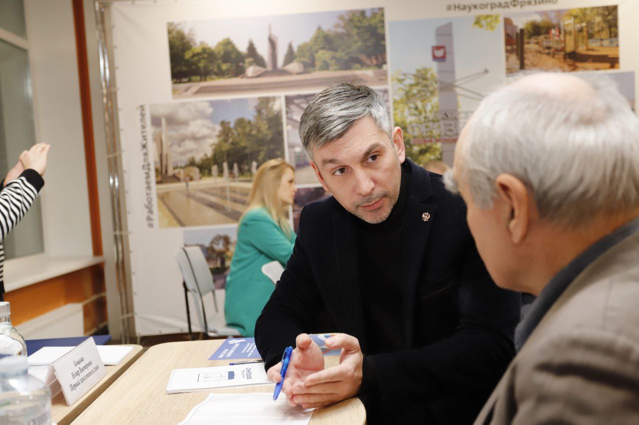Традиционный открытый прием жителей, крайний в этом году, прошел в лицее