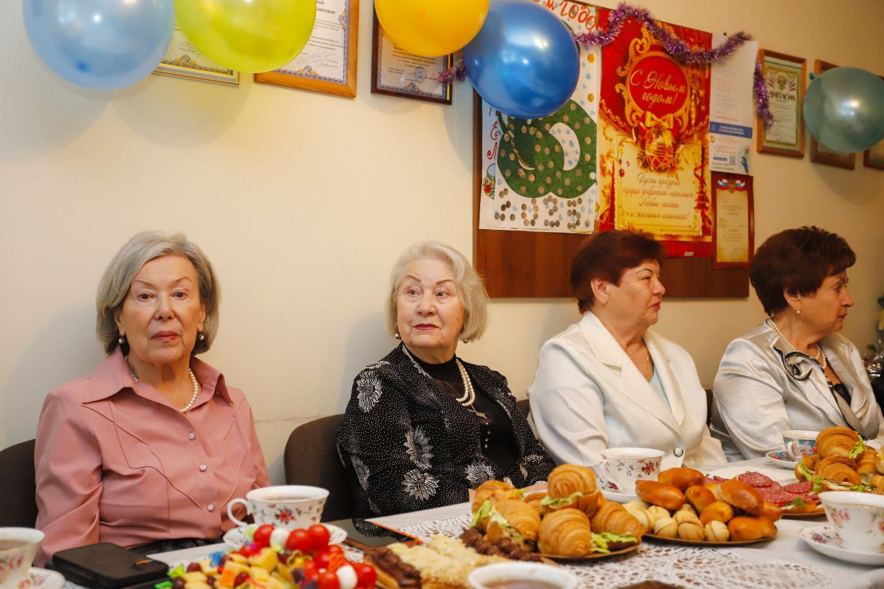 Глава городского округа Фрязино Дмитрий Воробьев встретился с участниками местных отделений Союза пенсионеров Подмосковья, Всероссийского общества инвалидов и муниципального Совета ветеранов