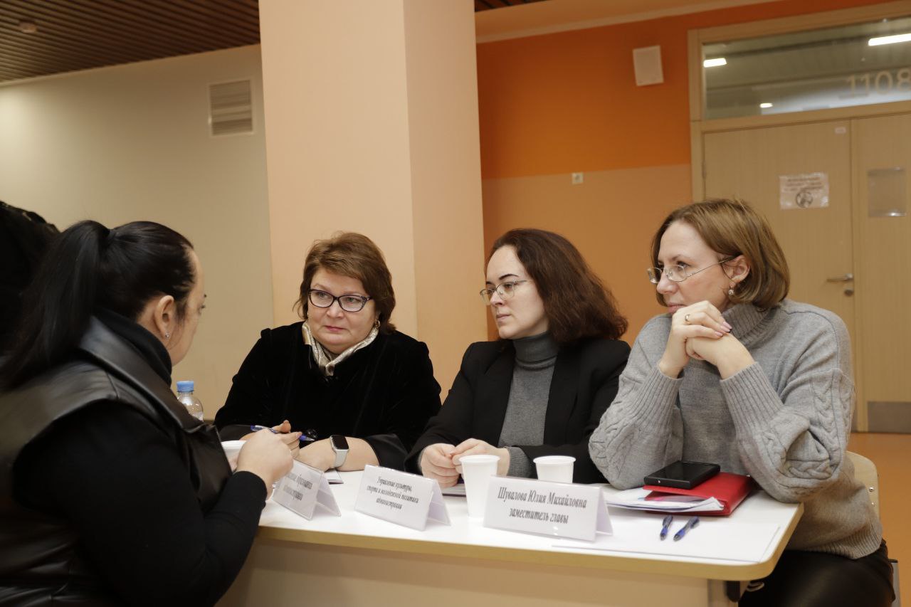 Глава городского округа Фрязино Дмитрий Воробьев провел встречу с жителями