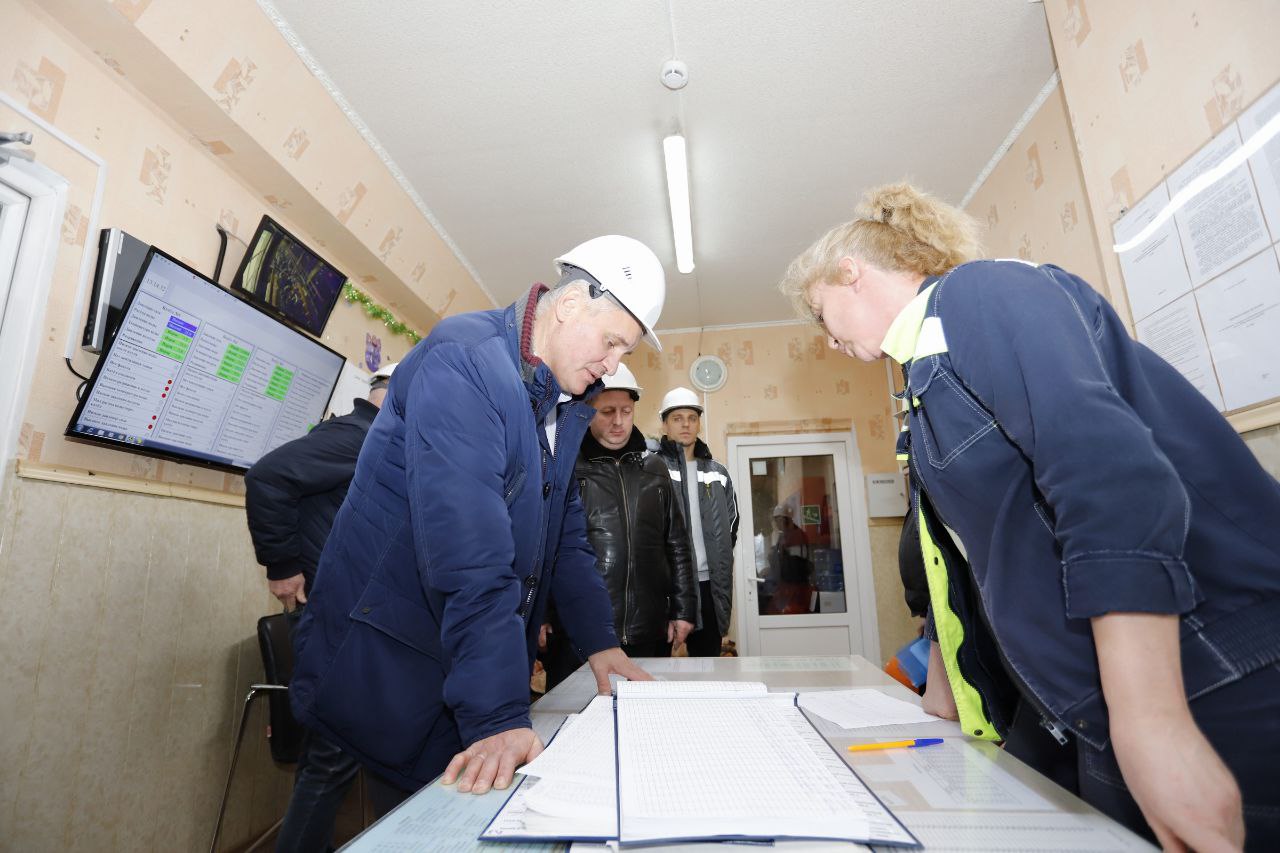 Глава городского округа Фрязино Дмитрий Воробьев провел выездные совещания на самых крупных городских котельных