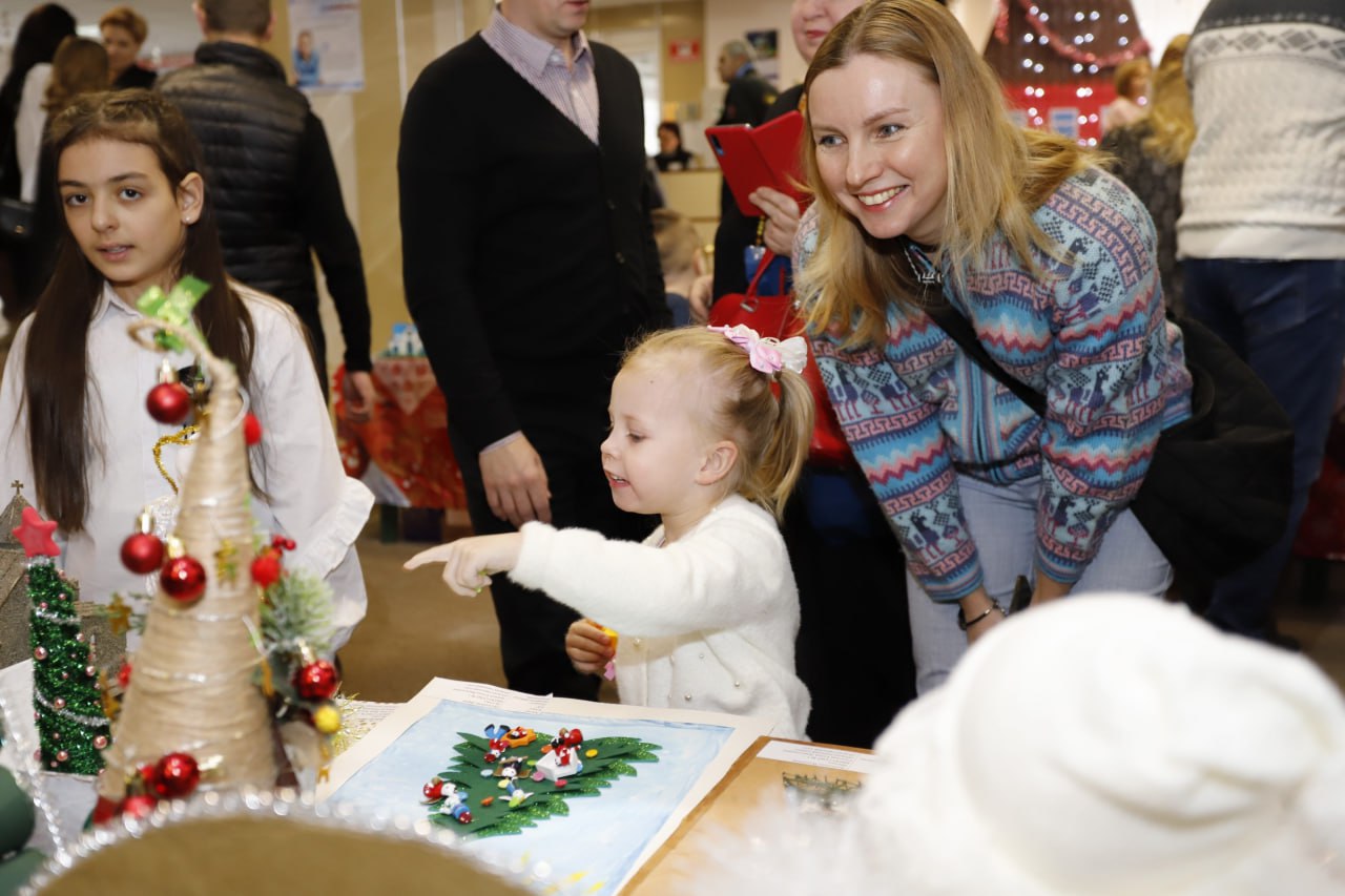 Во дворце культуры «Исток» подвели итоги одного из наших самых любимых городских конкурсов - «Вифлеемская звезда»⭐️