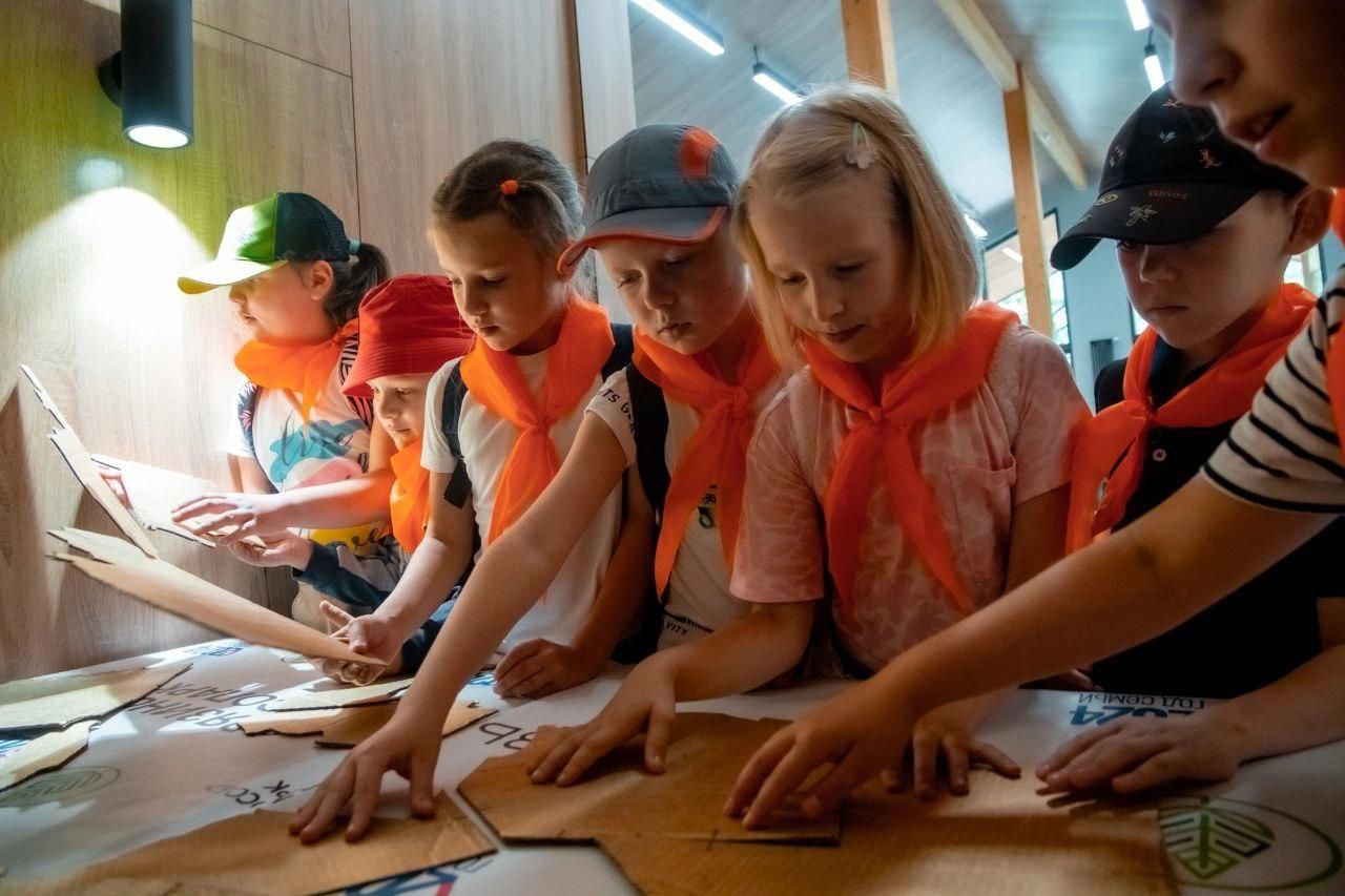 Главный праздник страны – День России отметили во Фрязинском лесопарке