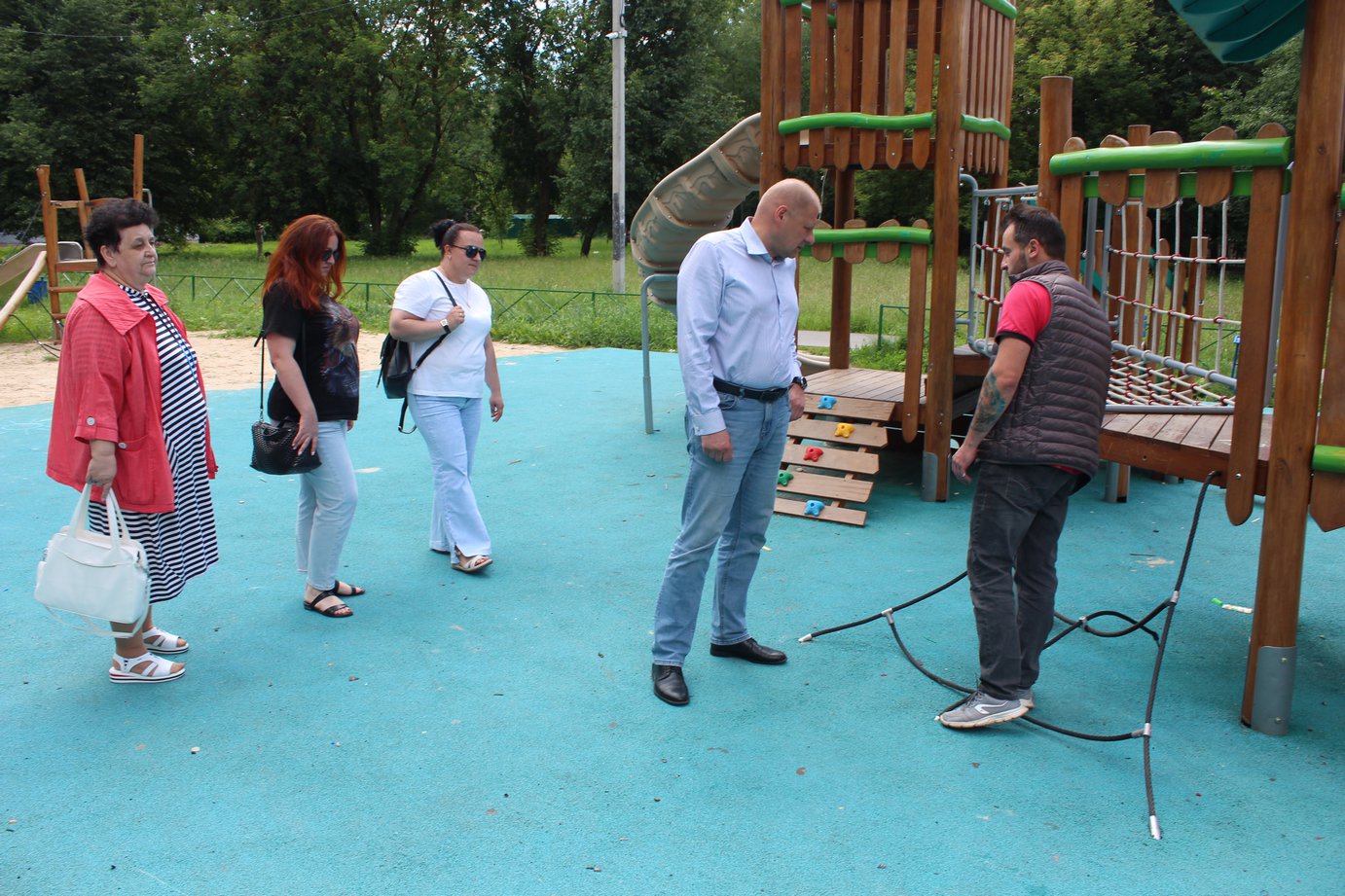 Встреча с жителями у дома № 8 по ул. Полевая