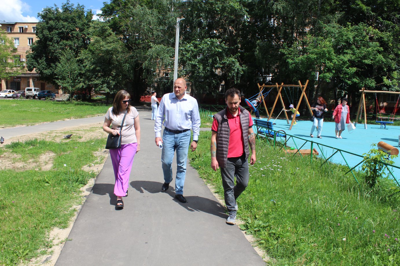 Встреча с жителями у дома № 8 по ул. Полевая