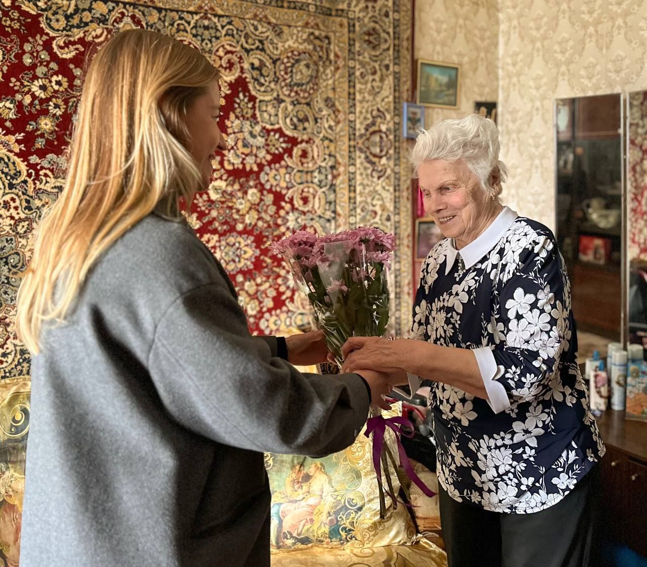 С Днём Победы поздравили тех, кто пережил ужасы блокадного Ленинграда