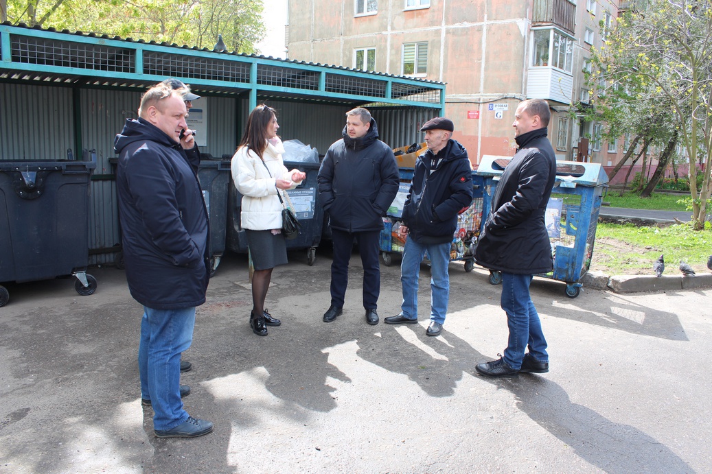 Проверка содержания дворовой территории и многоквартирного дома №33 по улице Луговой