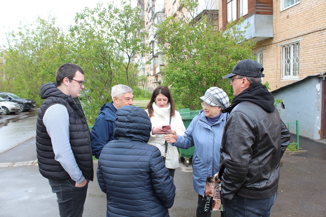 Встреча с жителями дома № 13 по Проспекту Мира