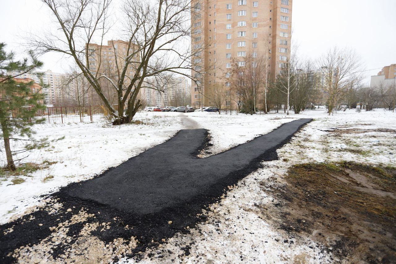 Заместитель главы городского округа Фрязино Юлия Шувалова провела встречу с жителями домов № 17 и 19 по проспекту Мира