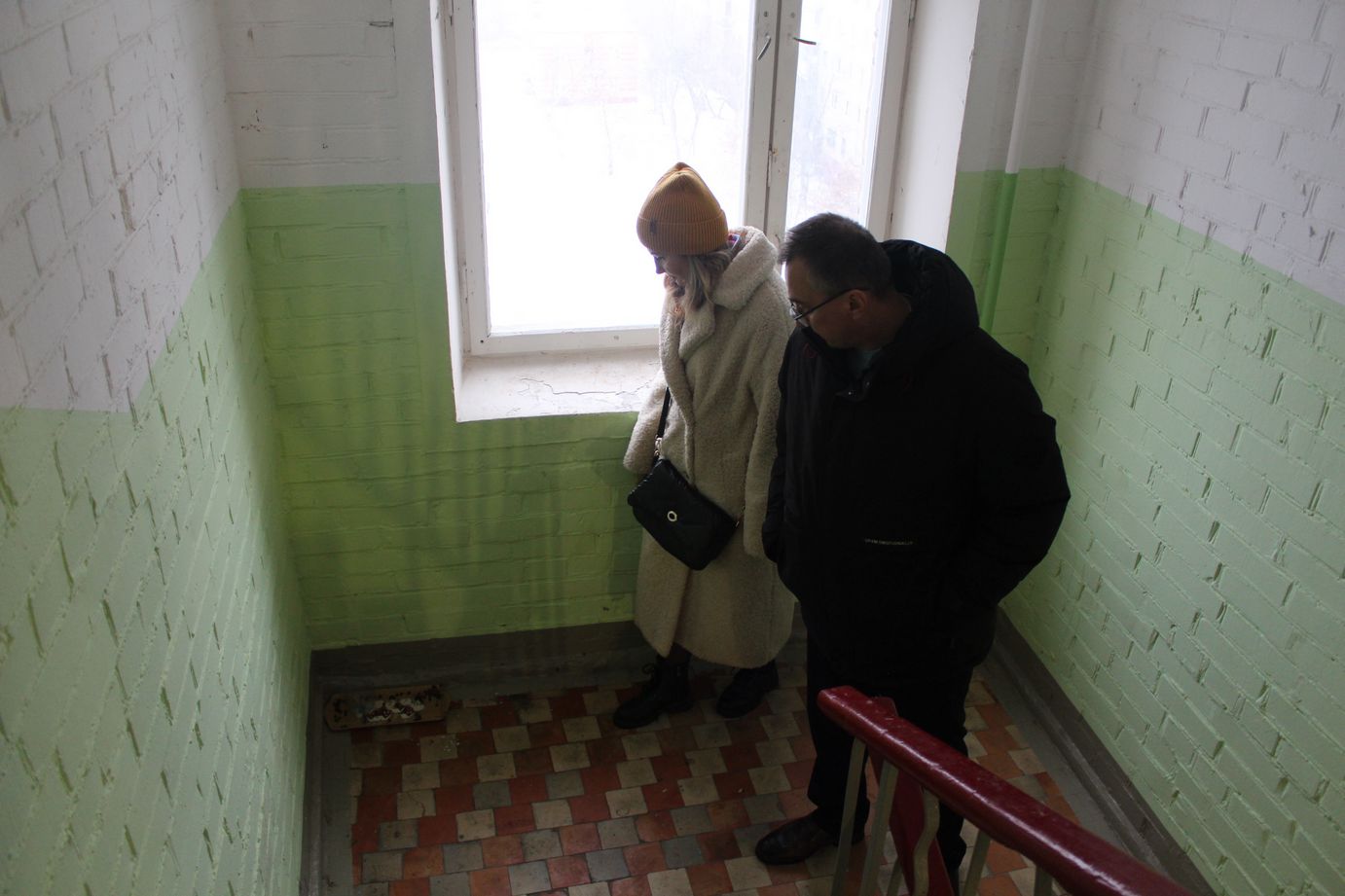 Заместитель главы городского округа Фрязино Виктория Оганезова встретилась с жителями домов, охватывающих двор домов проспект Мира 7, ул. Центральная 2а, 4а, 6а, 8а и ул. Советская 1а