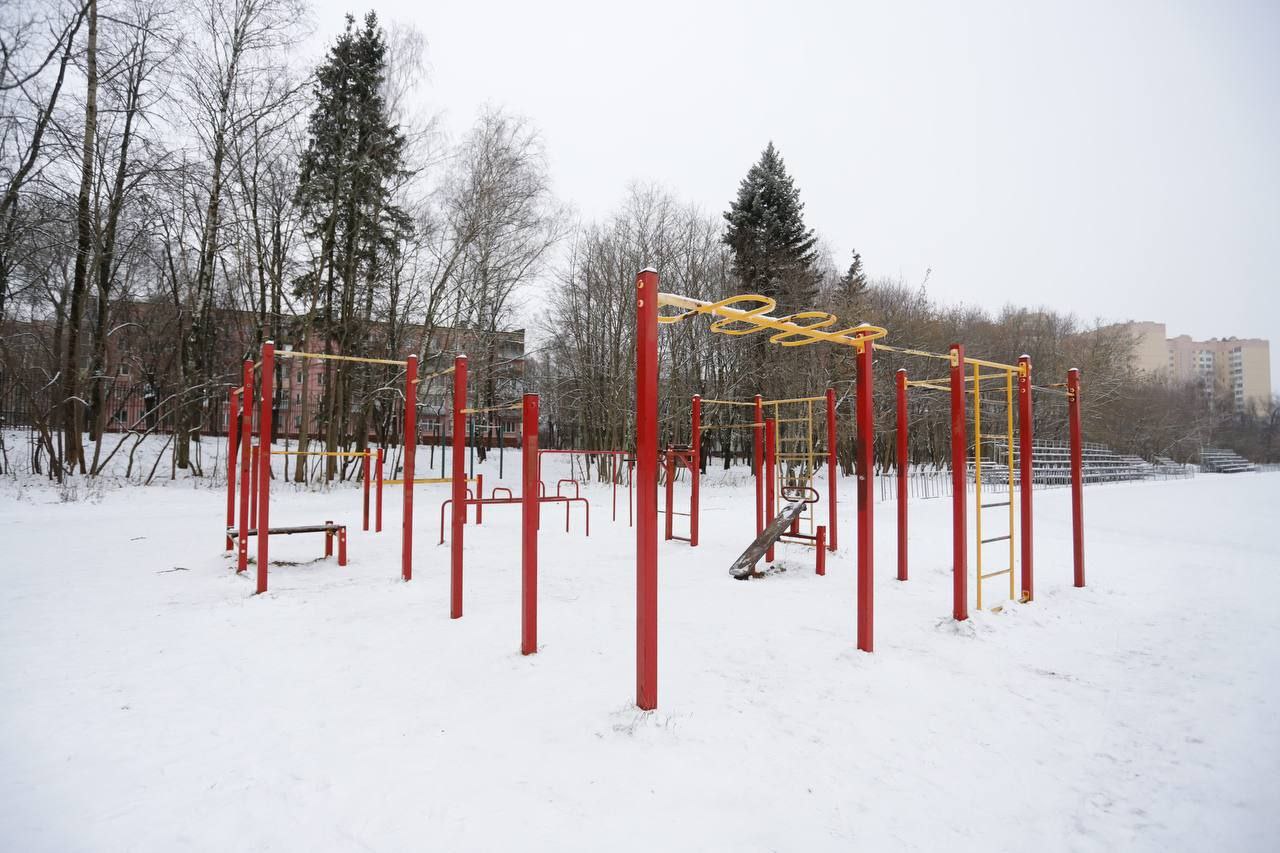 Заместитель главы городского округа Фрязино Наталия Князева провела встречу с жителями в спортивном комплексе «Олимп»