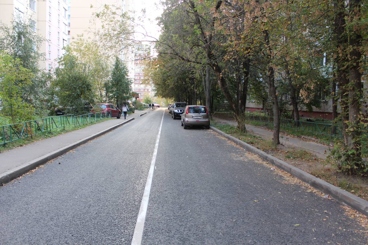 Заместитель главы городского округа Фрязино Наталья Силаева встретилась с жителями в районе дома №10 по улице Попова