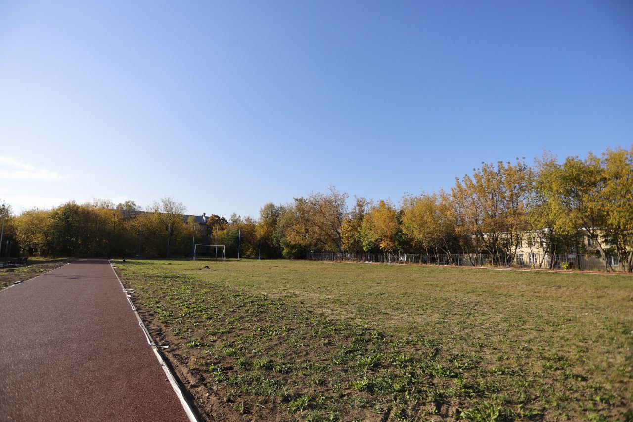 Глава городского округа Фрязино Дмитрий Воробьев проверил работы по обустройству современного спортивного ядра школы №1