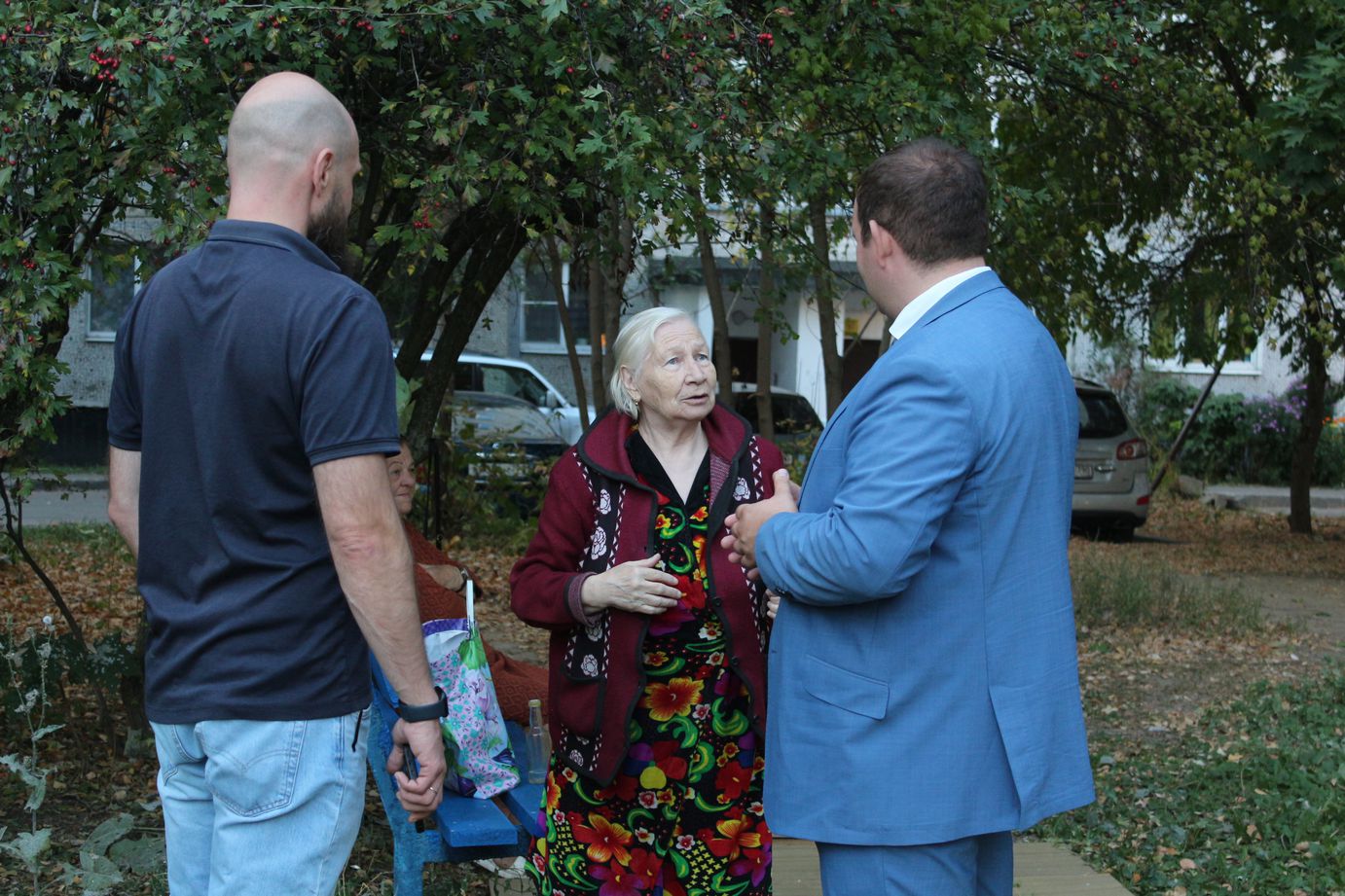 Заместитель главы городского округа Фрязино Артём Вольчак встретился с жителями дома 1 по улице 60 лет СССР