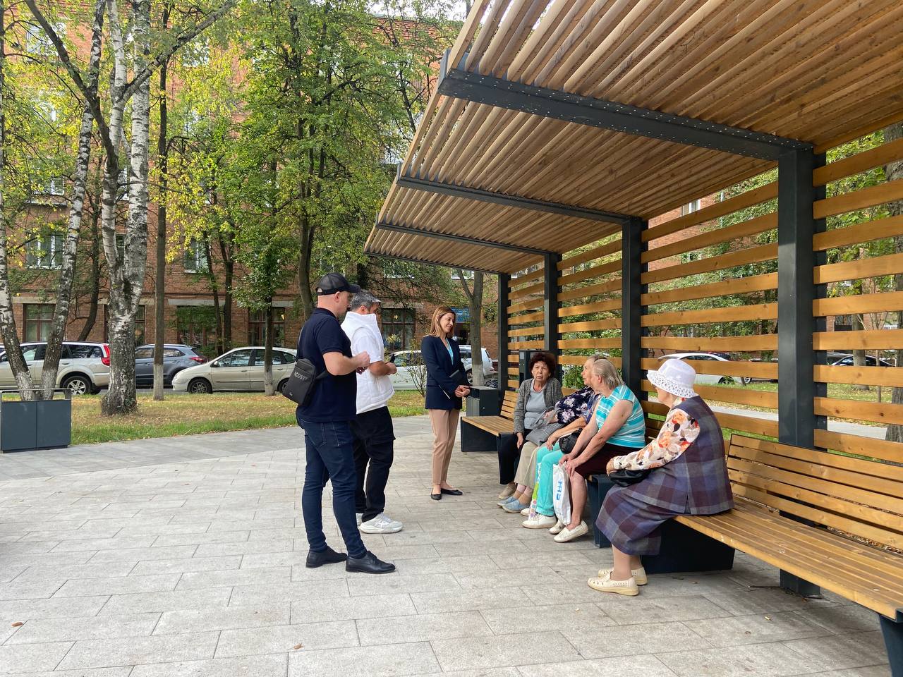 Встреча с жителями многоквартирных домов №17 и №19, расположенных на улице Вокзальной