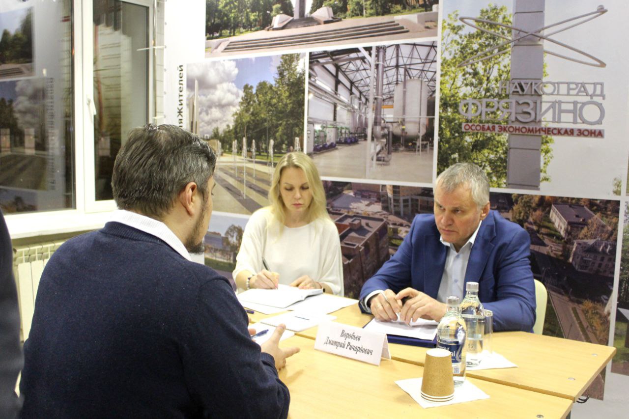 В школе №3 прошла открытая встреча с жителями в формате «выездной администрации»